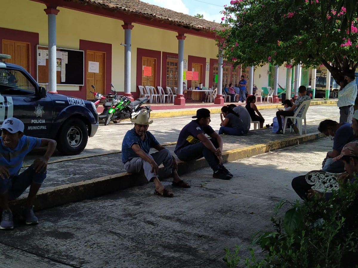 Toman Palacio de Coetzala